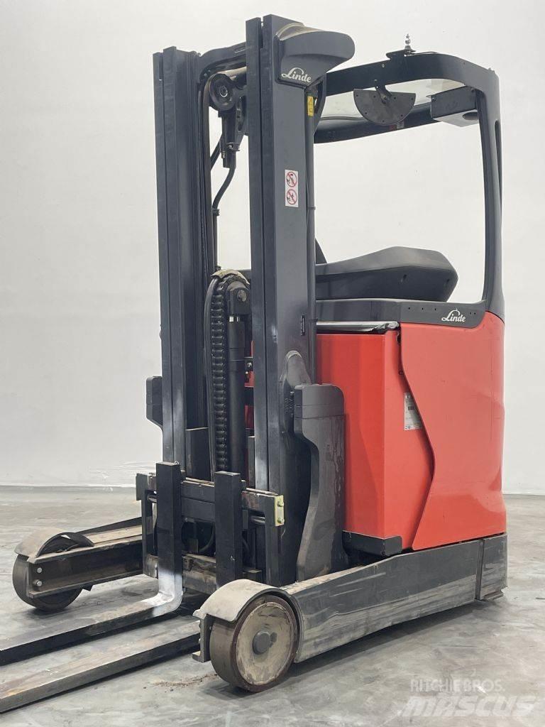 Linde R10B-01-1120 Schubmaststapler