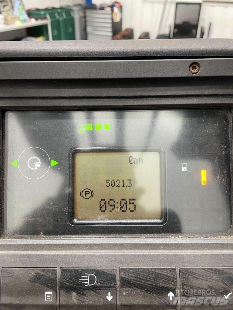 Linde R14-01-1120 Schubmaststapler