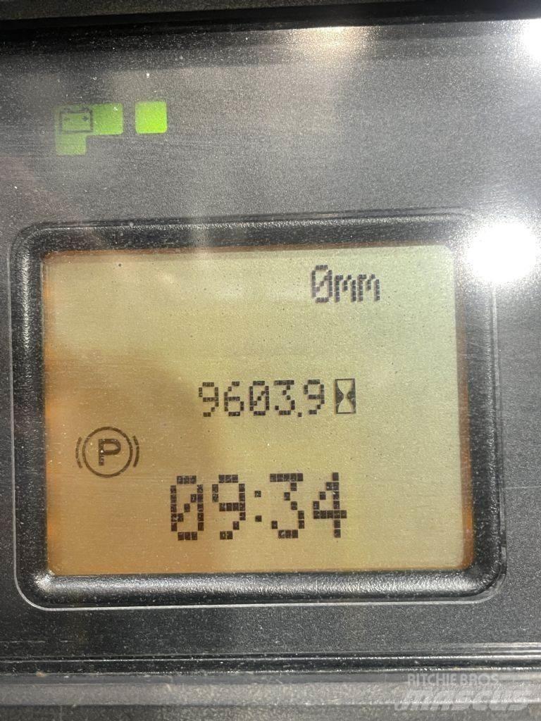 Linde R14-01-1120 Schubmaststapler
