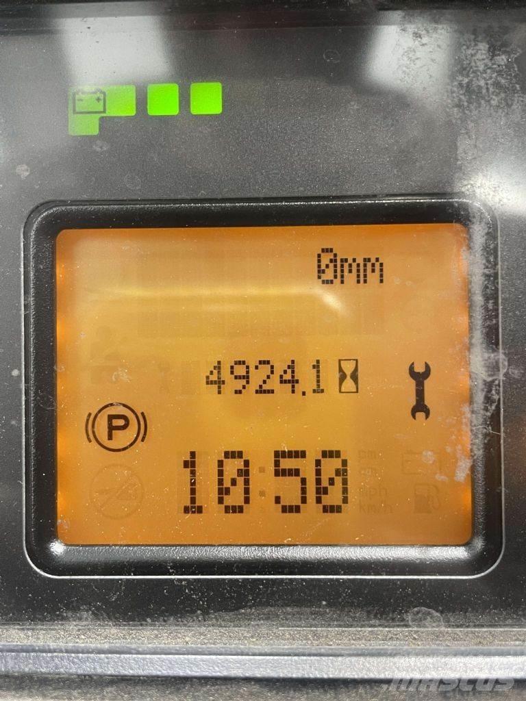 Linde R16-01-1120 Schubmaststapler