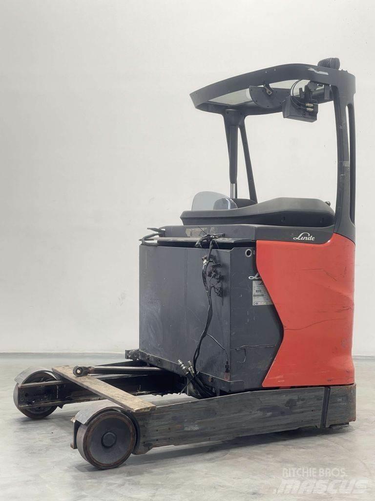 Linde R16HD-01-1120 Schubmaststapler