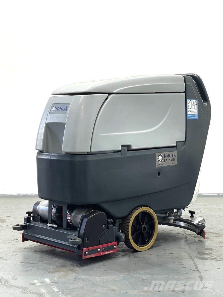 Nilfisk BA 551 CD Kehrer