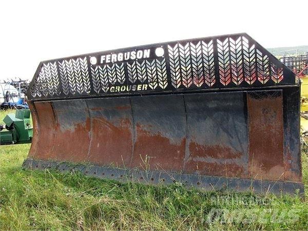 Grouser 770HD Schneeschilde und -pflüge