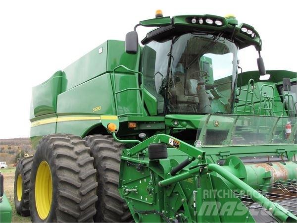 John Deere S680 Mähdrescher