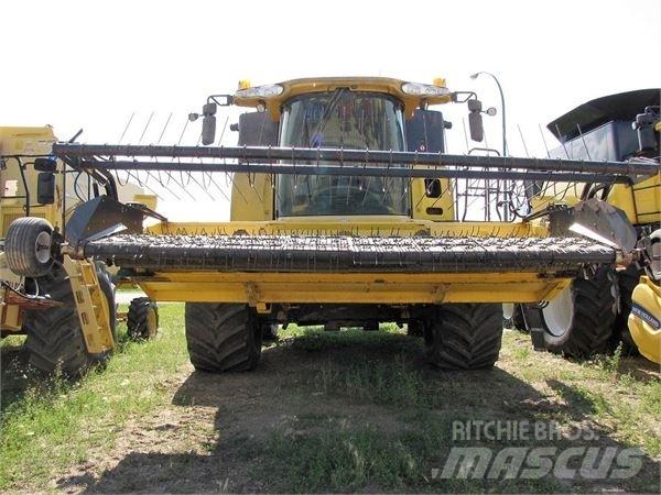 New Holland CX860 Mähdrescher