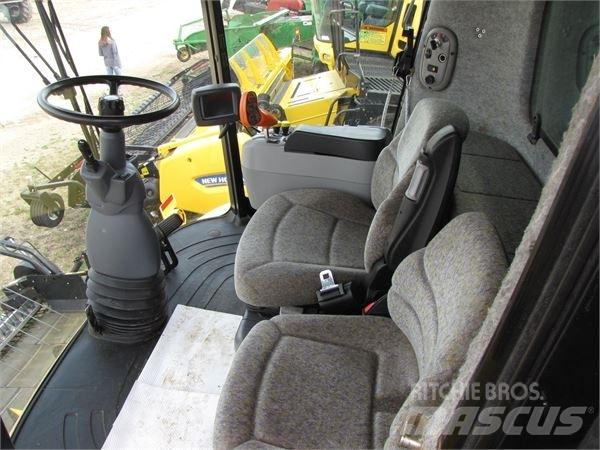 New Holland CX860 Mähdrescher