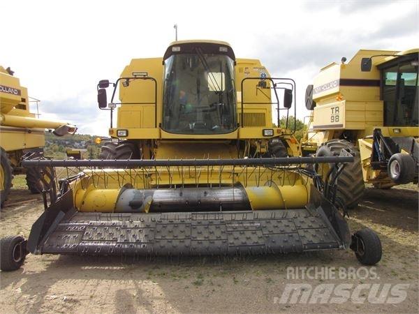 New Holland TX66 Mähdrescher