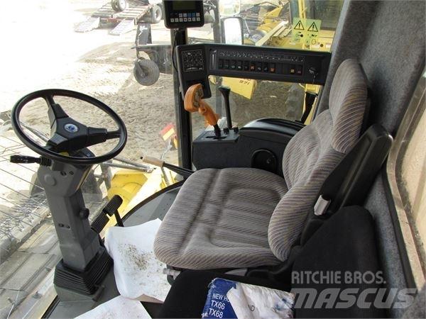 New Holland TX66 Mähdrescher