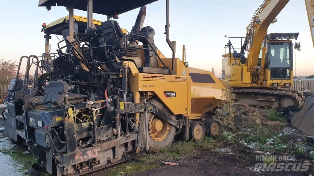 CAT AP500 Paver Strassenfertiger