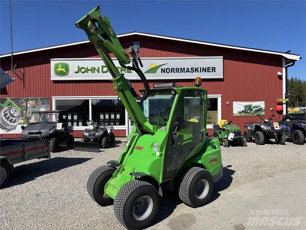 Avant 528 Kompaktlader
