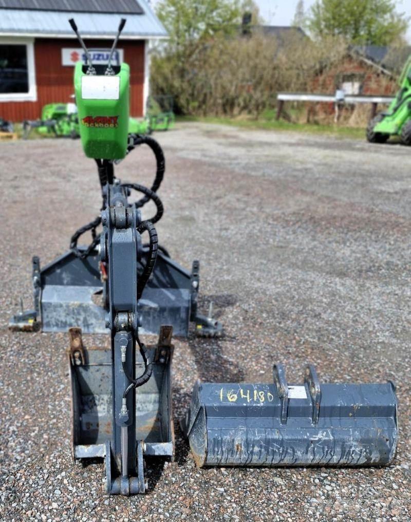 Avant Grävaggregat 210 Kompaktlader