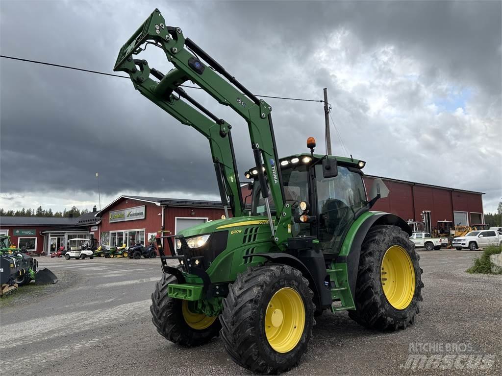 John Deere 6130R Traktoren
