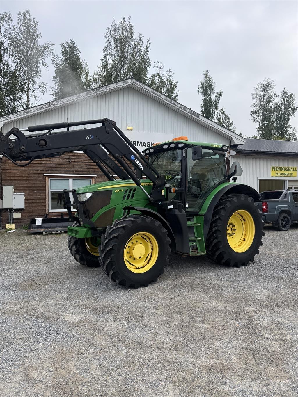 John Deere 6140R Traktoren