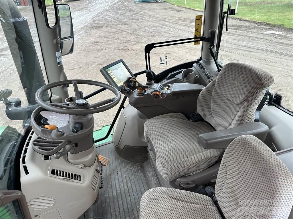 John Deere 6250R Traktoren