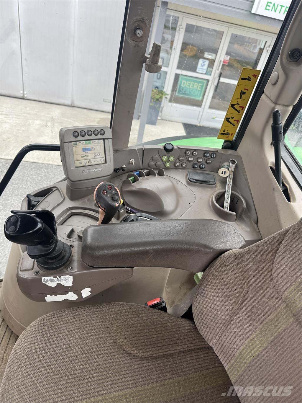 John Deere 6430 Premium Traktoren