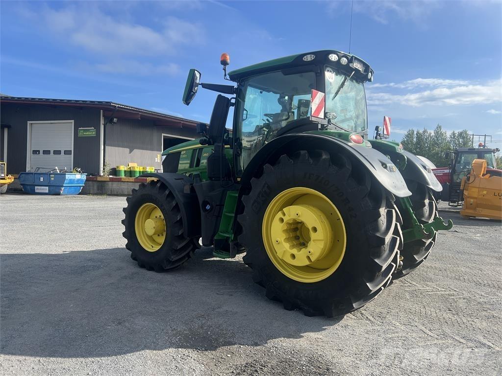John Deere 6R 250 Traktoren