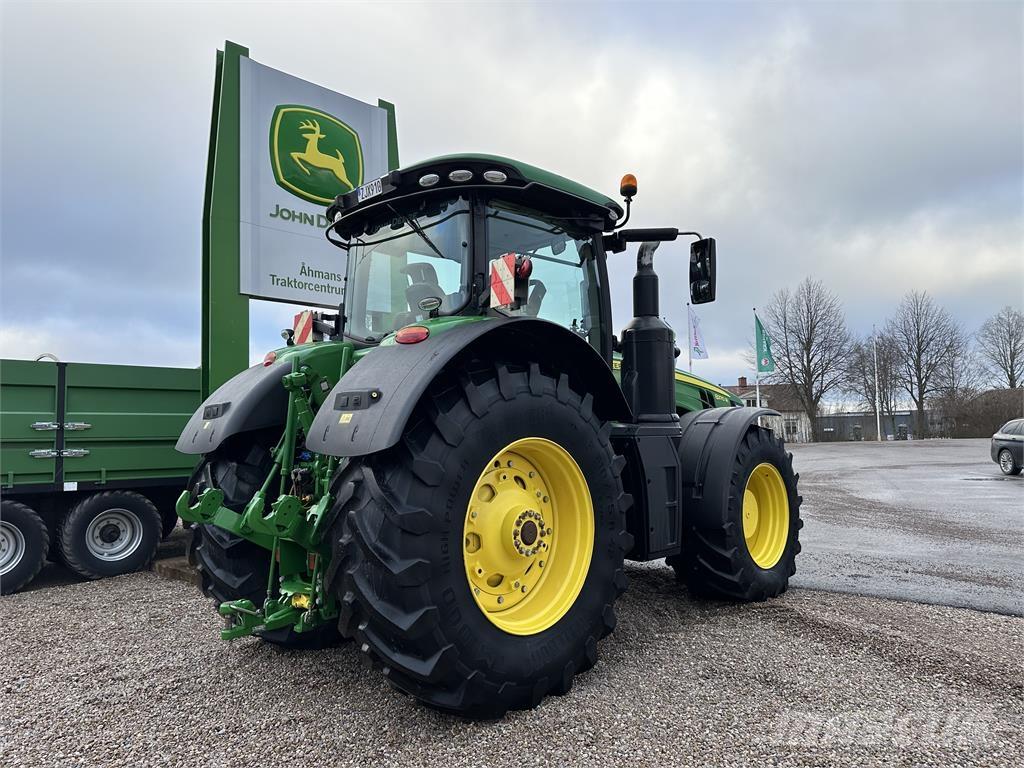 John Deere 8370R Traktoren