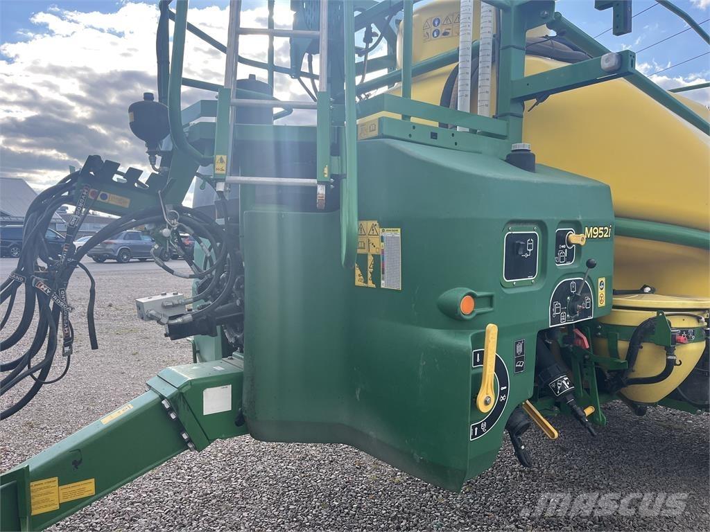 John Deere M952 Anhängespritzen