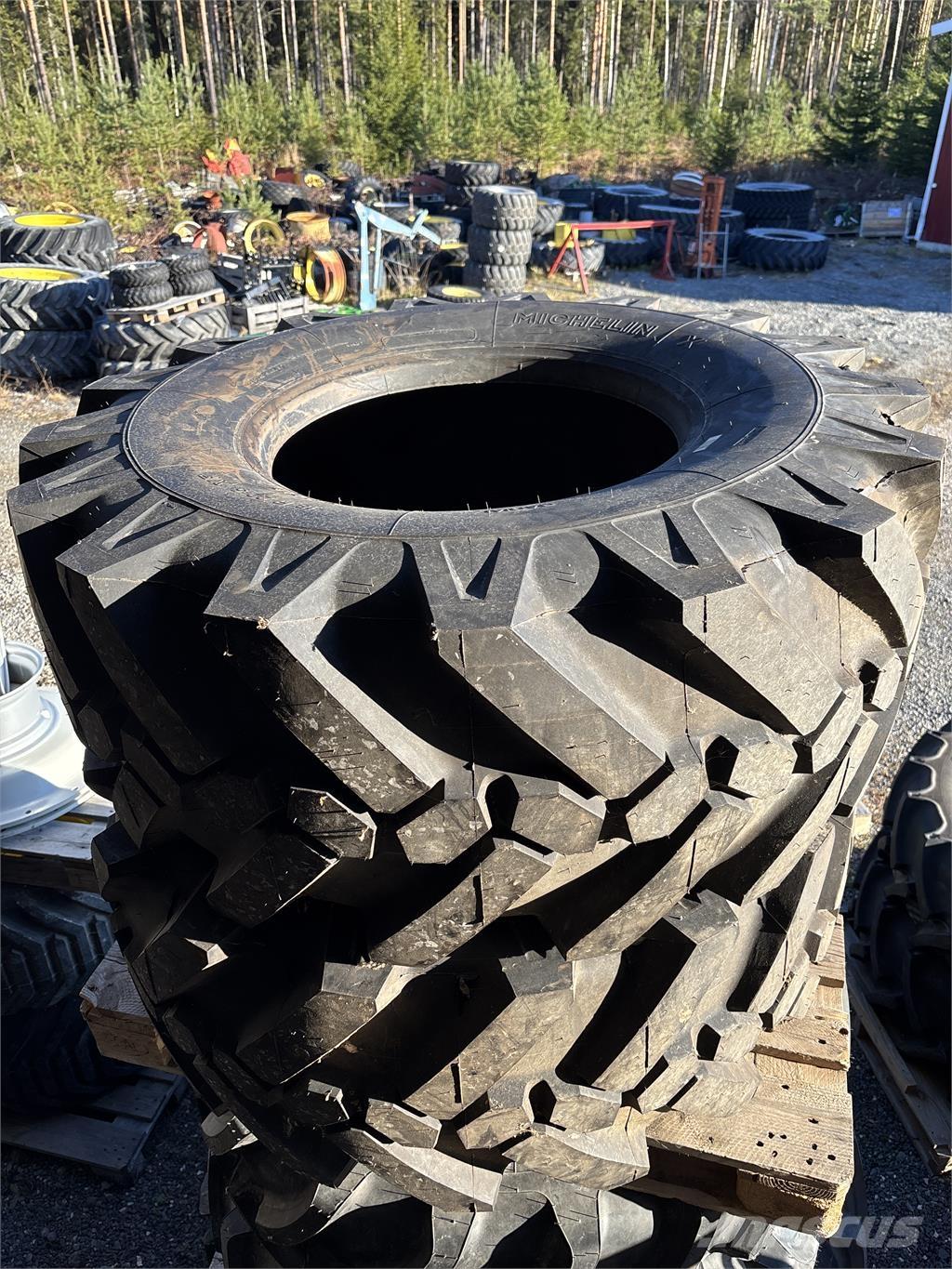 Michelin Däck 18R22,5 Reifen