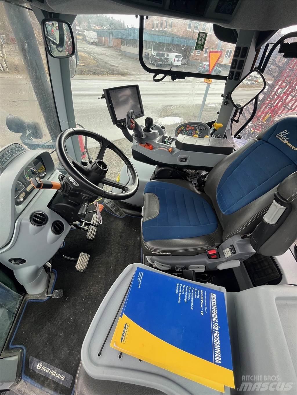New Holland T7.225 Traktoren
