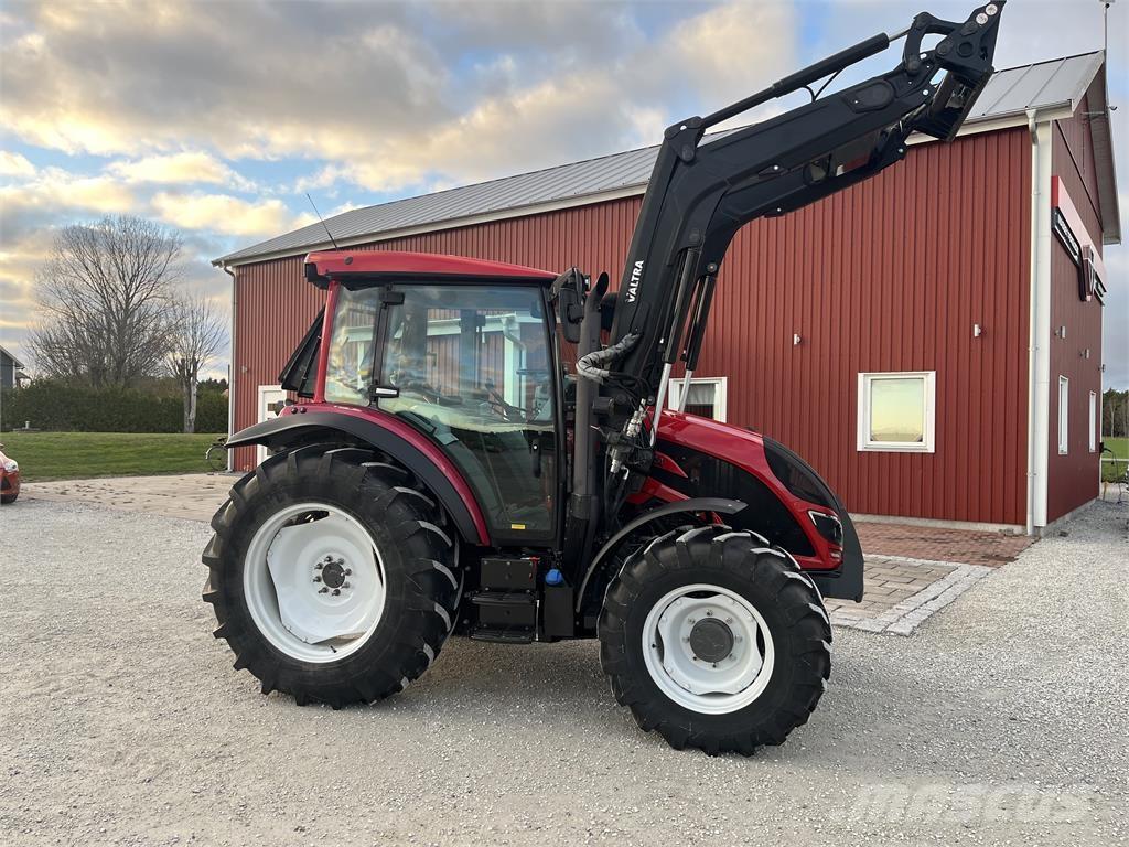 Valtra A 84 Traktoren