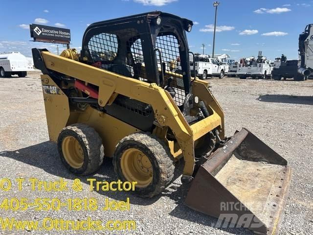 CAT 232D Reifen