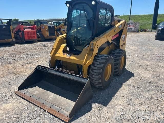 CAT 236D3 Reifen
