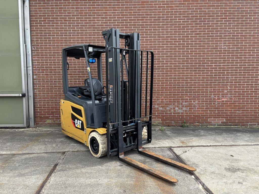 CAT 2ET4000 Elektrostapler