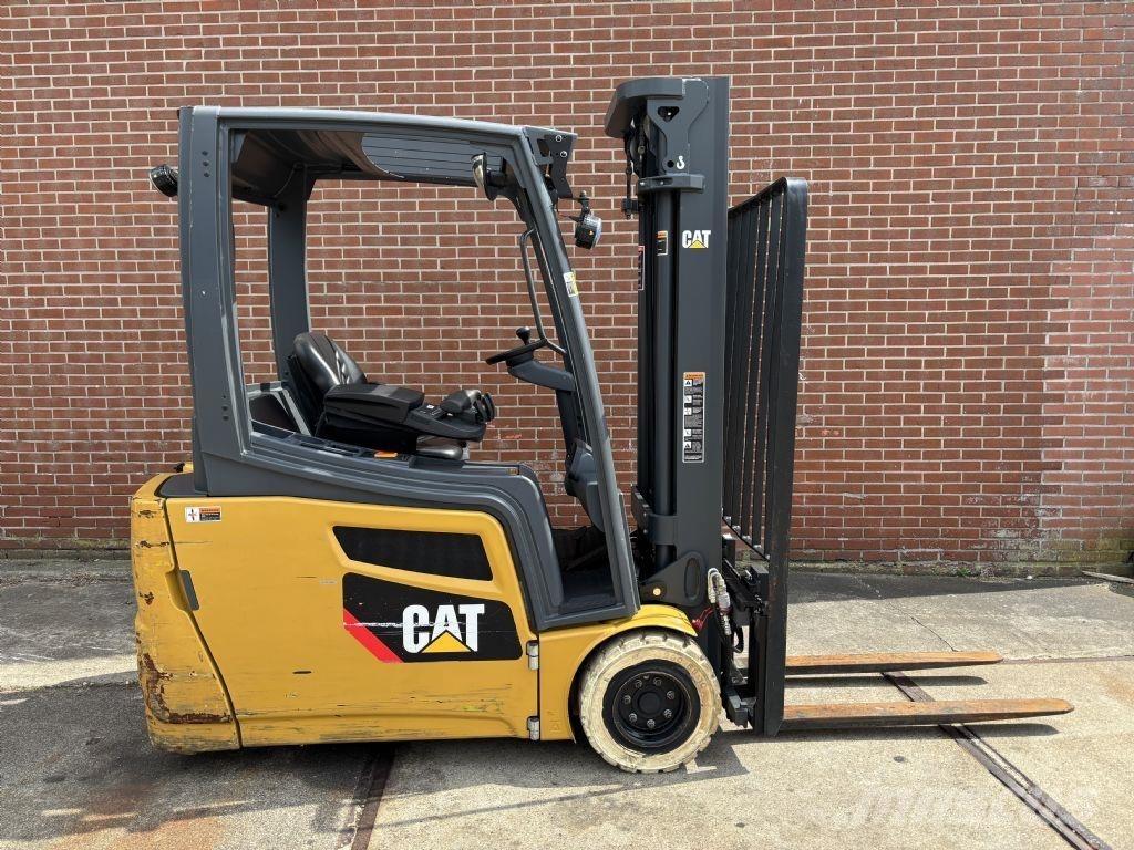 CAT 2ET4000 Elektrostapler