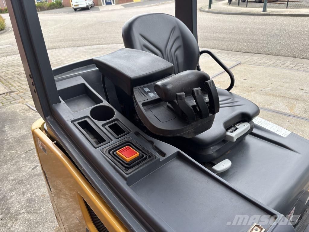 CAT 2ET4000 Elektrostapler