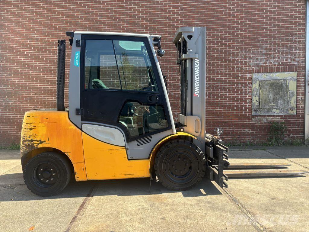 Jungheinrich DFG 545s Dieselstapler