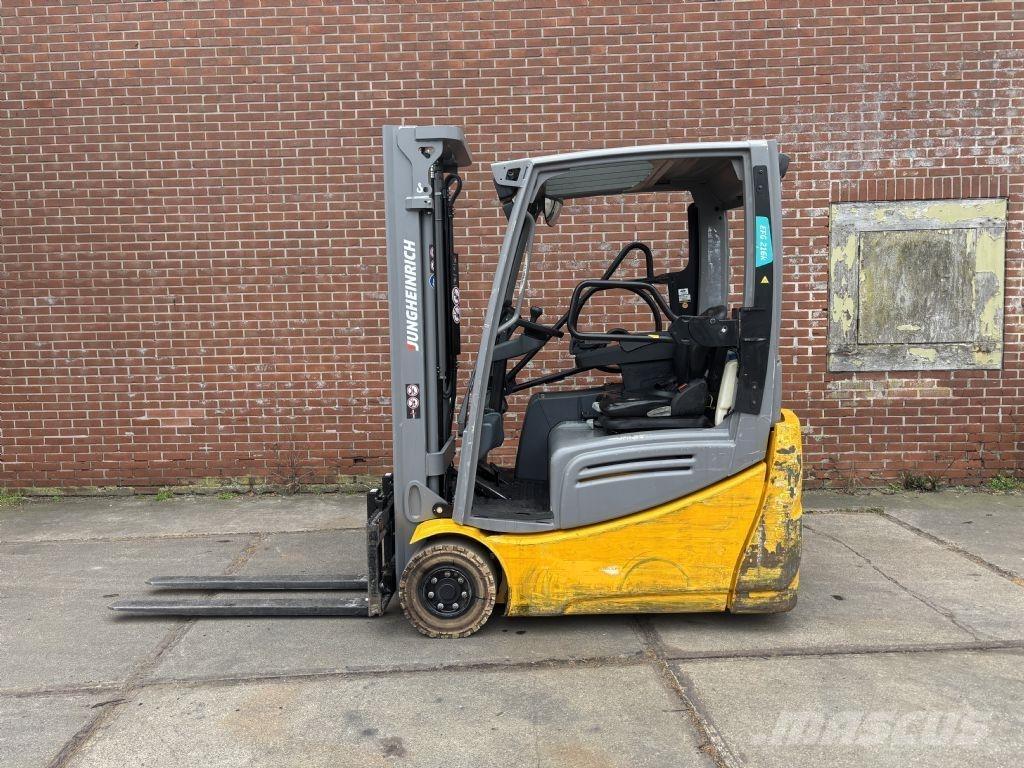 Jungheinrich EFG 216k Elektrostapler