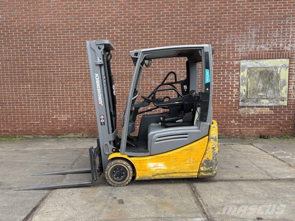 Jungheinrich EFG 216k Elektrostapler