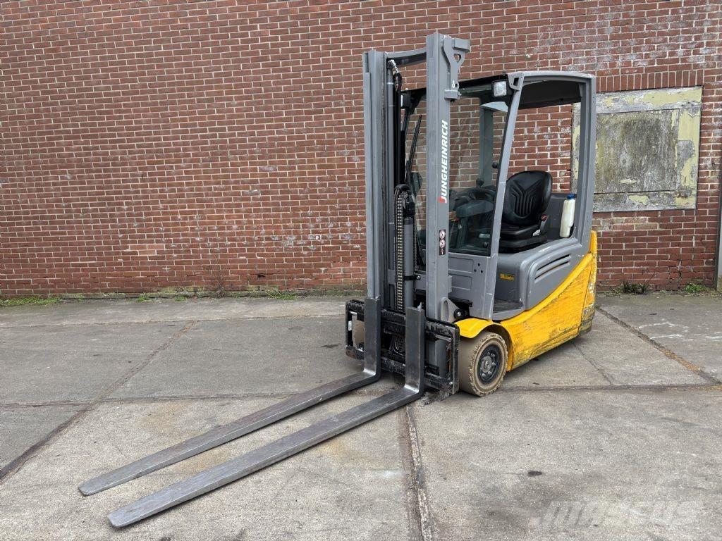 Jungheinrich EFG 216k Elektrostapler