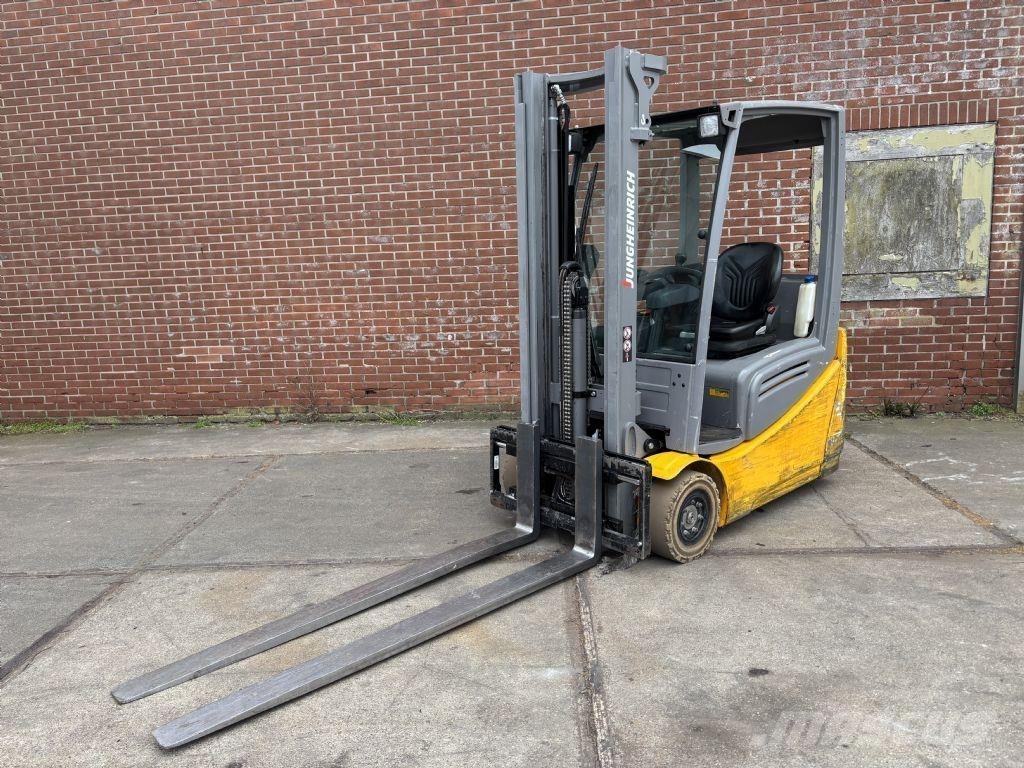 Jungheinrich EFG 216k Elektrostapler