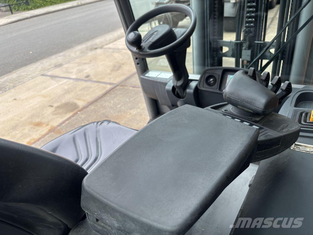 Jungheinrich EFG S30 Elektrostapler