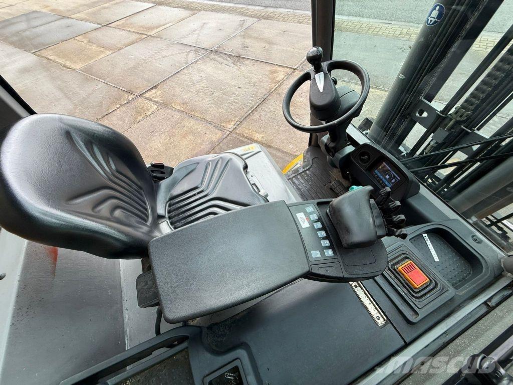 Jungheinrich EFG430 Elektrostapler