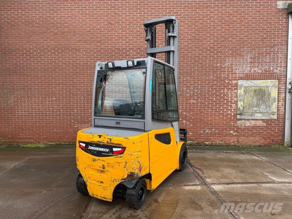 Jungheinrich EFG430 Elektrostapler