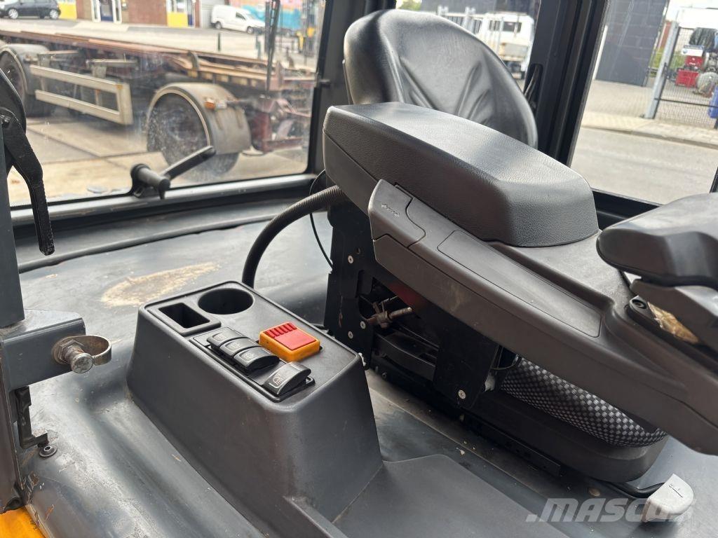 Jungheinrich EFG545 Elektrostapler