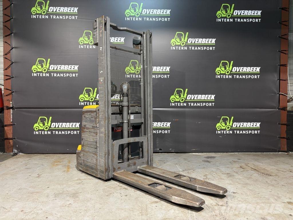 Jungheinrich EJC 214 Deichselstapler