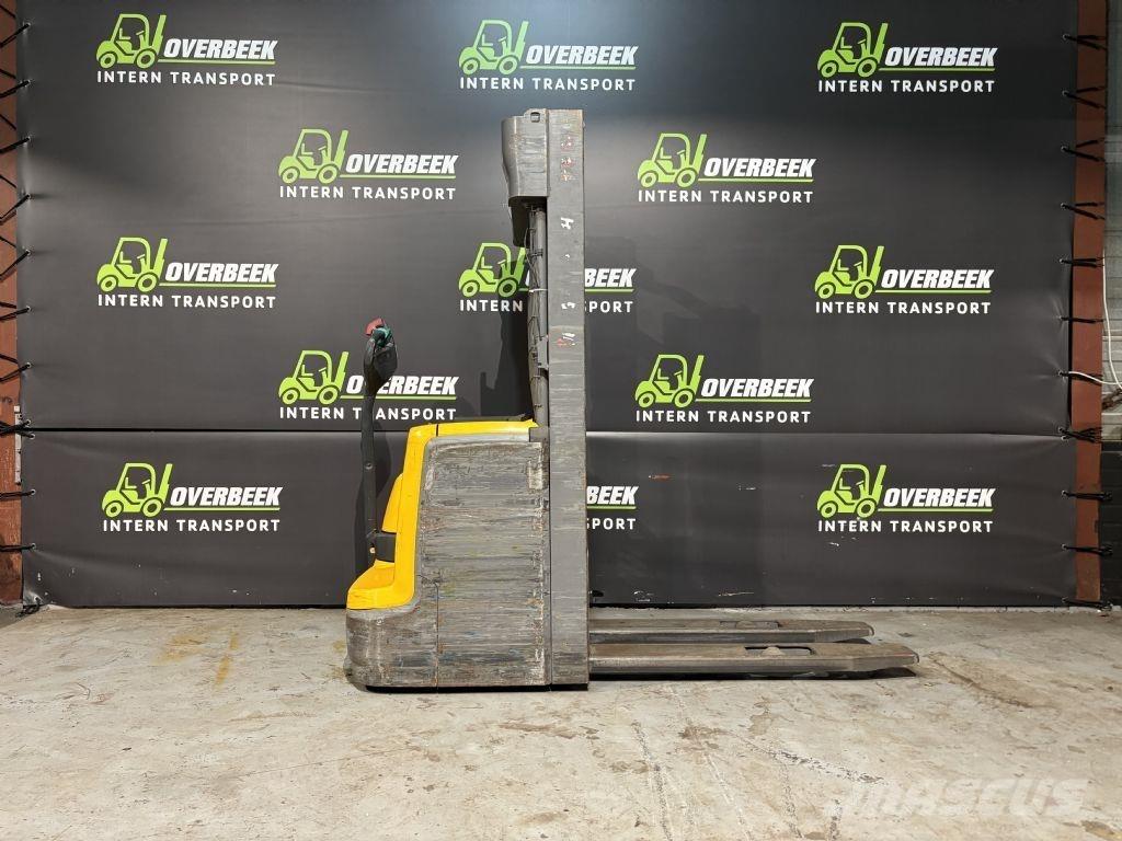 Jungheinrich EJC 214 Deichselstapler