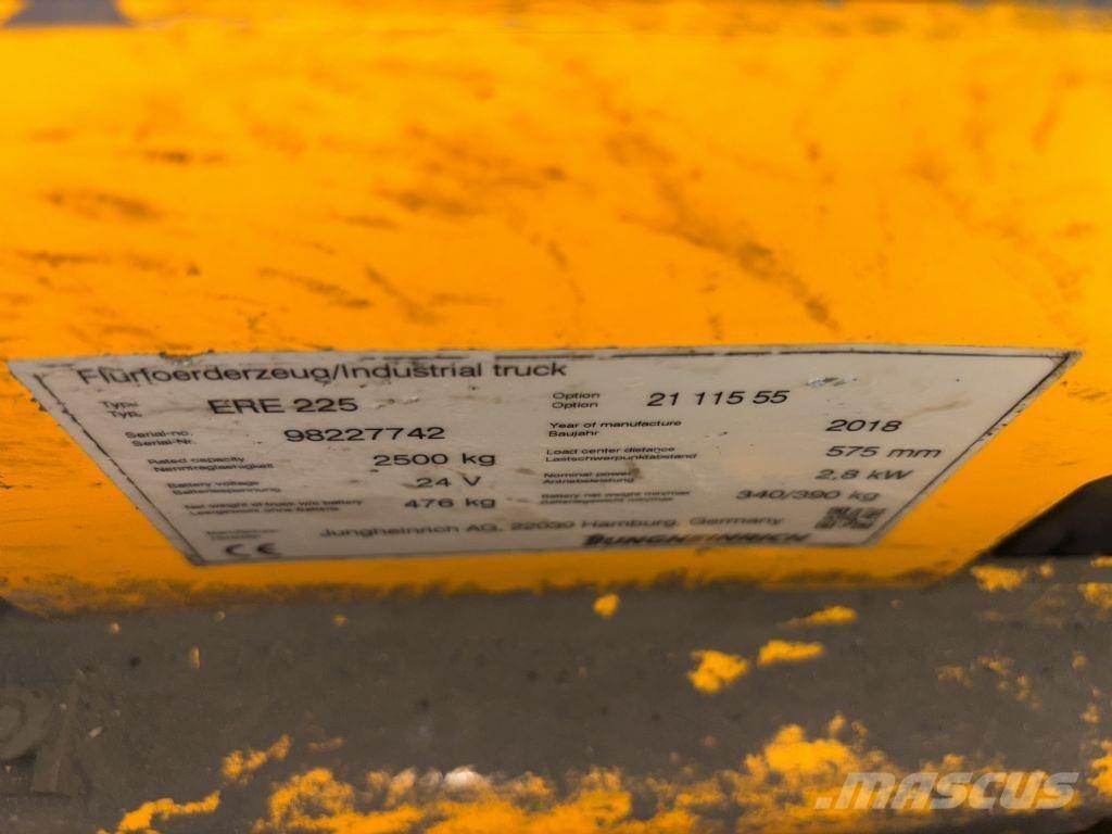 Jungheinrich ERE 225 Selbstfahrstapler