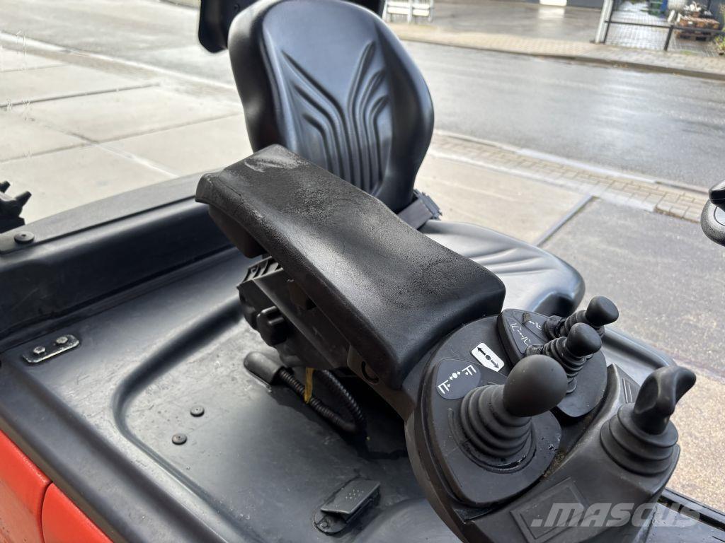 Linde E16PH-01 Elektrostapler