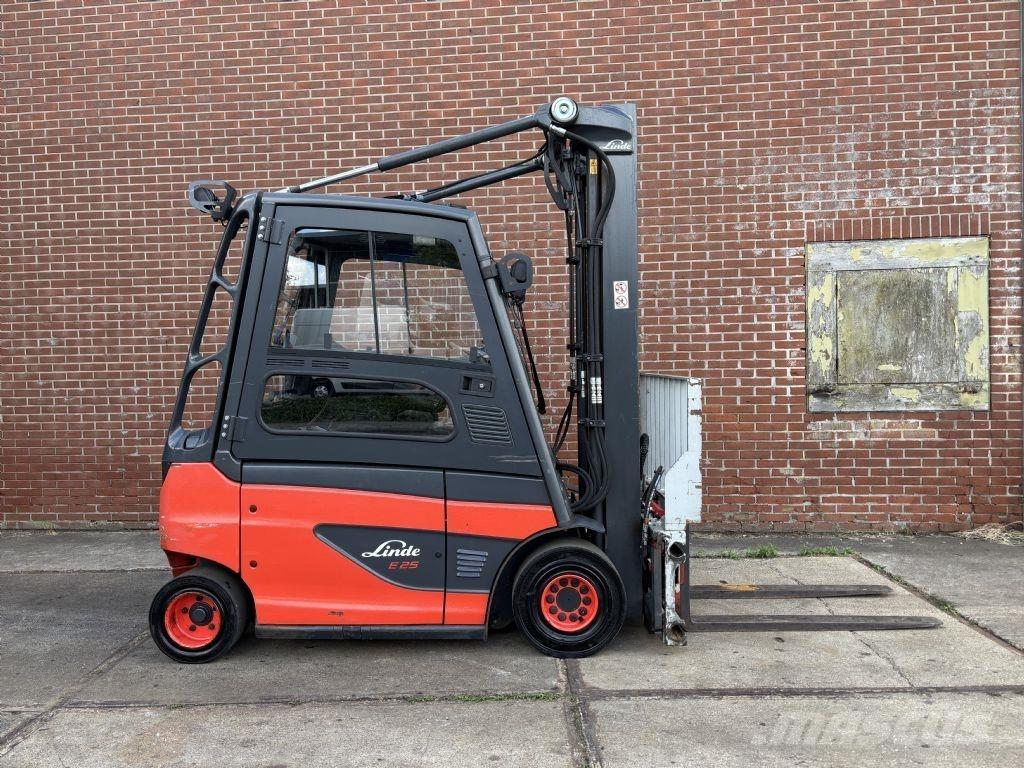 Linde E25-01 Elektrostapler