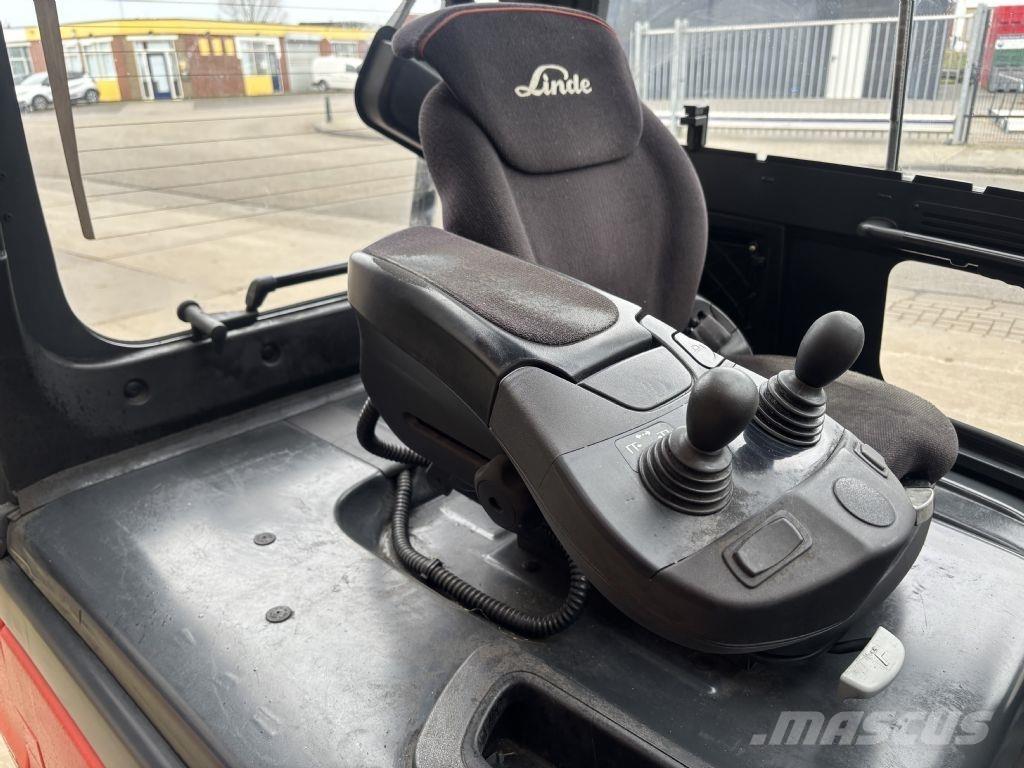Linde E25HL-01/600 Elektrostapler