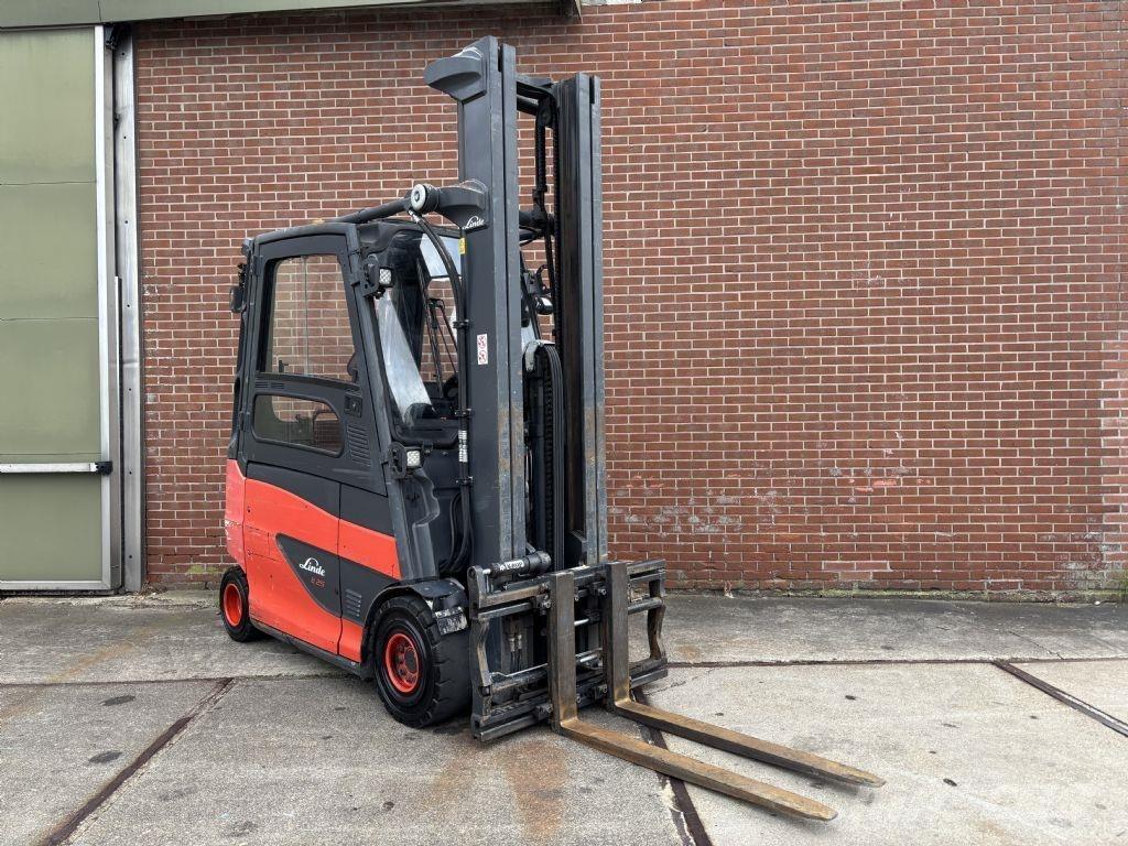 Linde E25HL-01/600 Elektrostapler