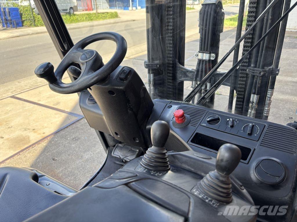 Linde E25HL-01/600 Elektrostapler