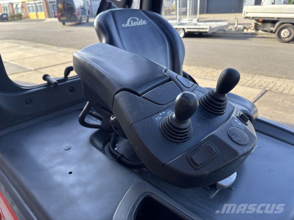 Linde E25HL-01/600 Elektrostapler