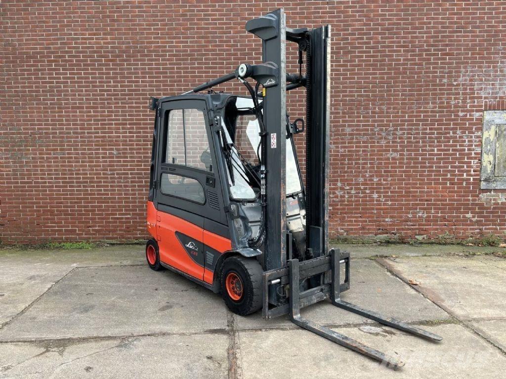 Linde E25L-01 Elektrostapler