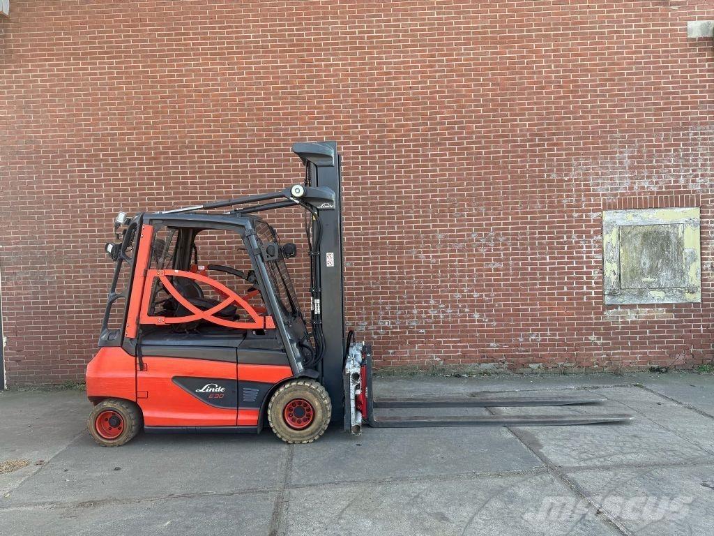 Linde E30-01 Elektrostapler